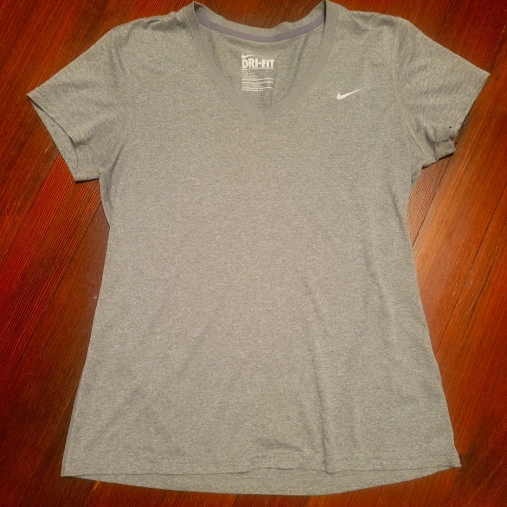 Nike Dri Fit V-neck t-shirt